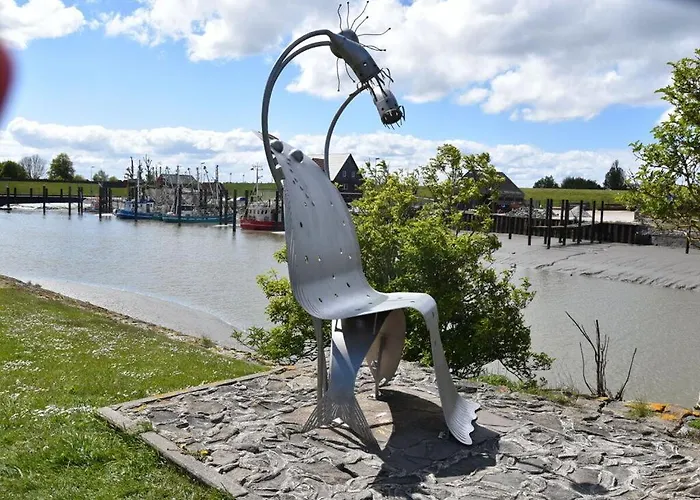 Anchorage Comfortable Fedderwardersiel